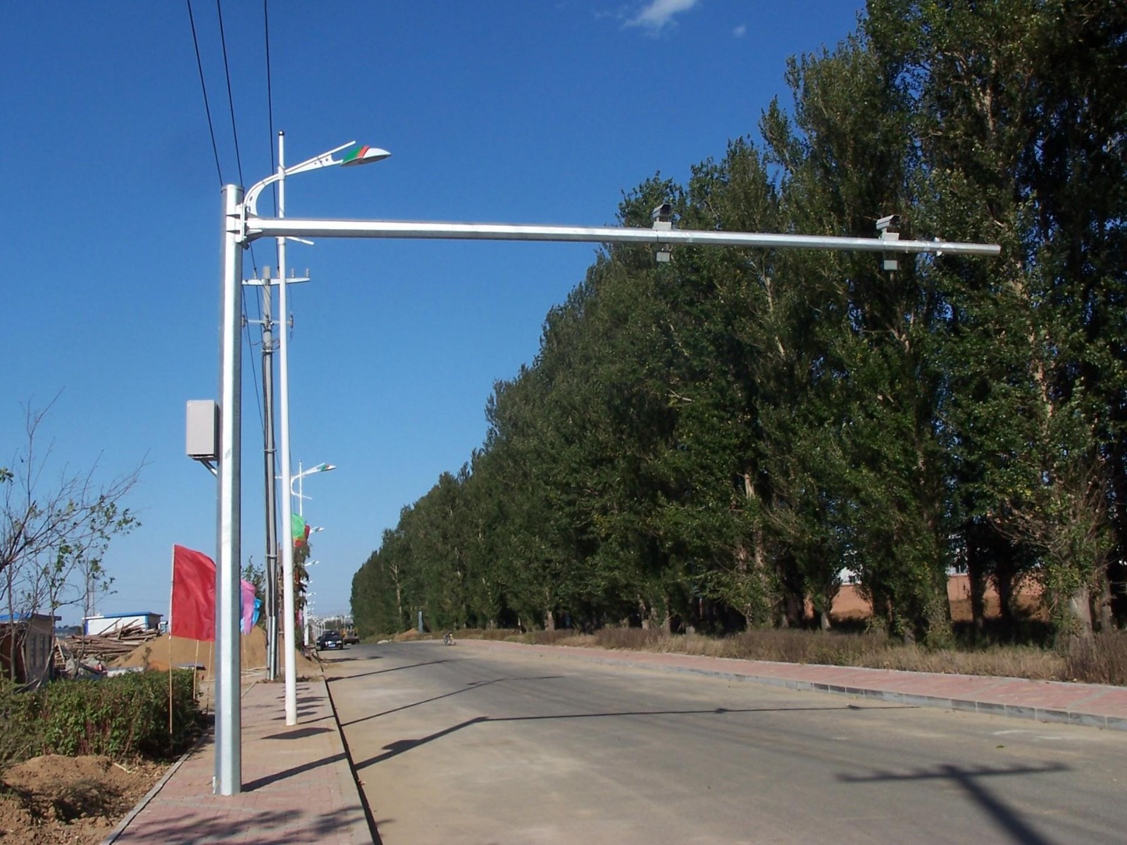 監控 攝像頭立桿 攝像頭支架 區別 監控 攝像頭立桿 攝像頭支架 區別